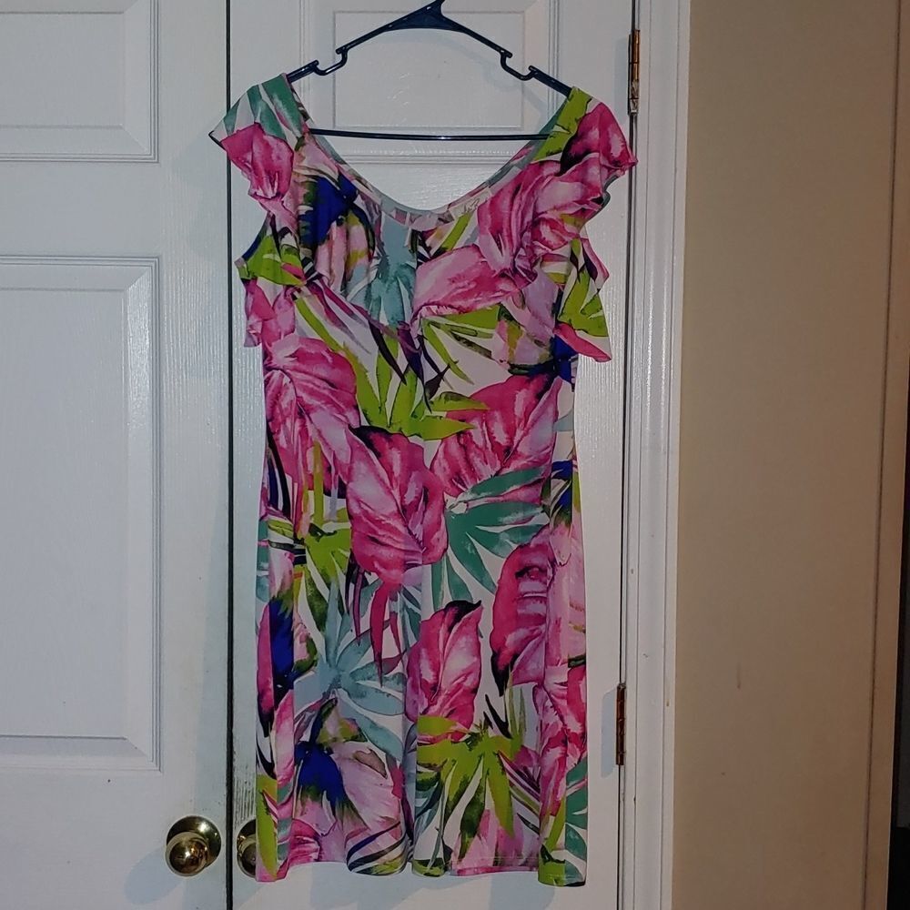 Ivy Road floral cold shoulder dress Sz S